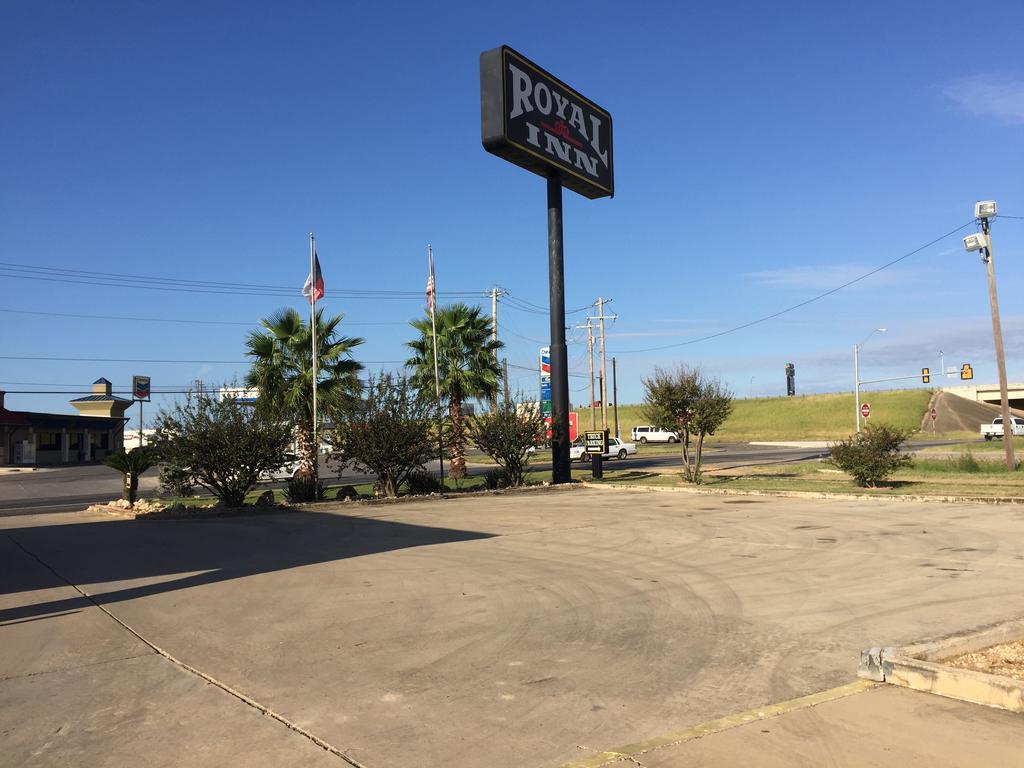 Motel Royal Pearsall
