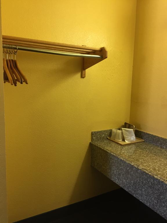 Motel Royal Pearsall
