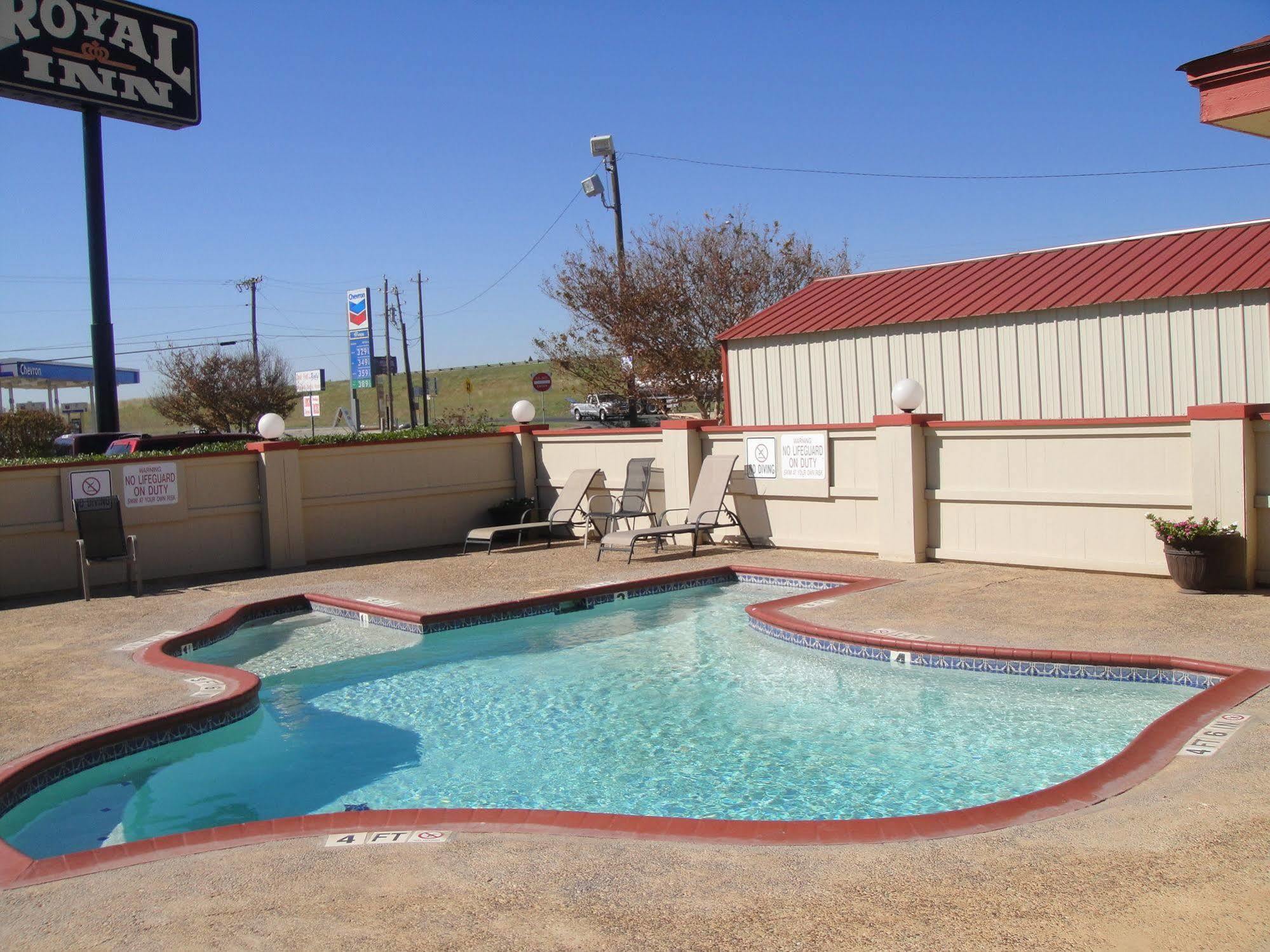 Motel Royal Pearsall